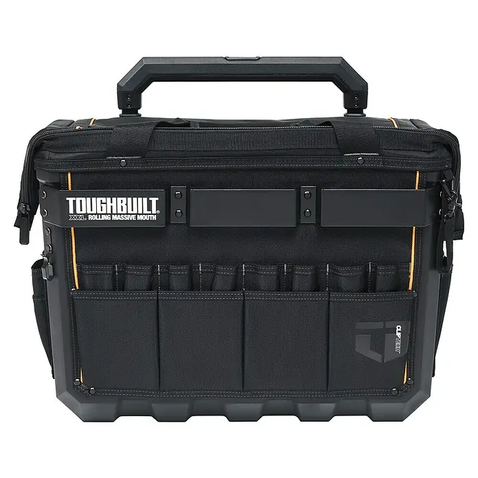 ToughBuilt Caja profesional con ruedas Massive Mouth® - 22'', L x An x Al: 630 x 375 x 490 mm - La imagen muestra una bolsa de herramientas ToughBuilt XXL Rolling Massive Mouth en negro con detalles naranjas.