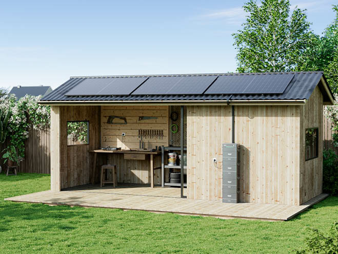 Am Gartenhaus wurde eine ZENDURE Lösung für Solarstrom montiert
