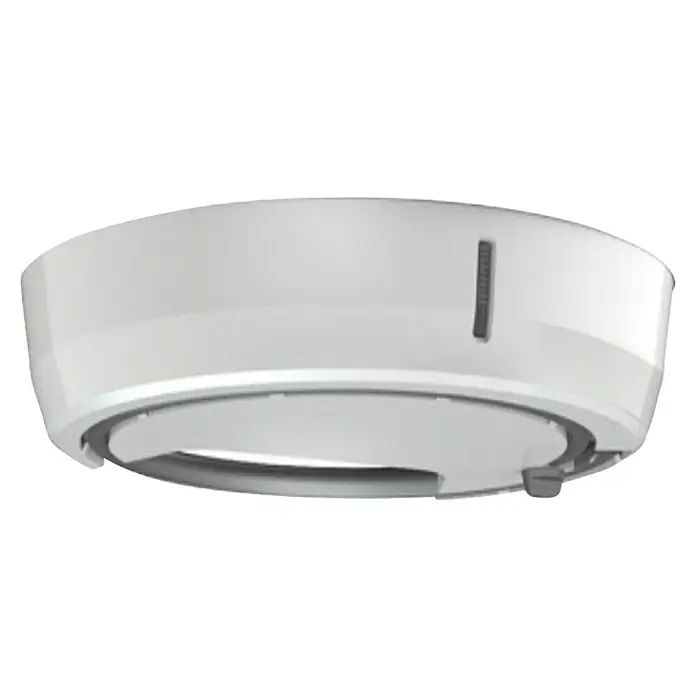 Termo eléctrico con depósito de recogida de condensados - 100 l, 1.200 W, Montaje en la pared - Primer plano de un detector de humo redondo blanco con una delgada ranura vertical en el lateral, diseñado para ser montado en el techo.