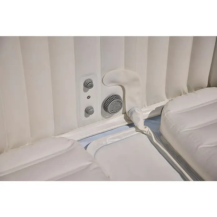 Bestway Lay-Z-Spa Mobil-Whirlpool Copenhagen Hydrojet - L x B x H: 201 x 201 x 80 cm, Grau, 1.050 l - Nahaufnahme eines aufblasbaren Whirlpools mit Bedienelementen und Sitzen.