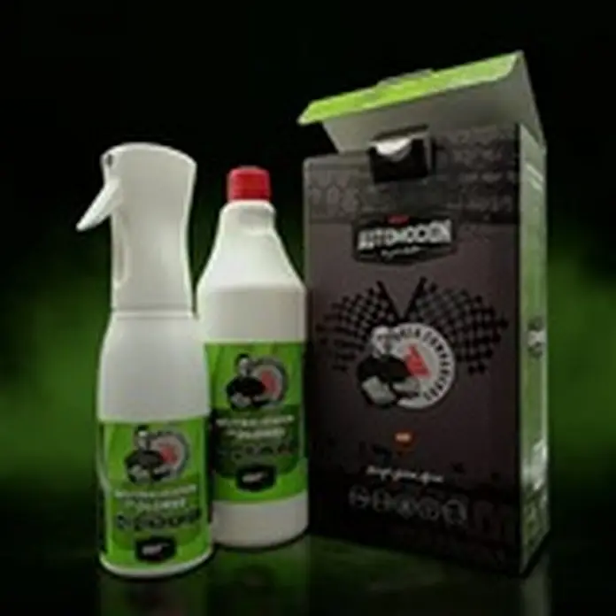 GT Automoción Neutralizador de olores Pack - Neutro, 1.500 ml - Imagen de producto de champú para coche y limpiador en botellas y caja, presentado para venta online.