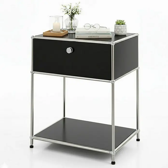 Floordirekt Metallregal Concept Epure MK-139 - 50 x 40 x 65 cm Schwarz - Anzahl Böden: 3 Stk., Schrauben, Schwarz - Dieser Nachttisch in Schwarz mit Chromgestell ist ein stilvolles Möbelstück. Das minimalistische Design integriert sich nahtlos in moderne Einrichtungen.