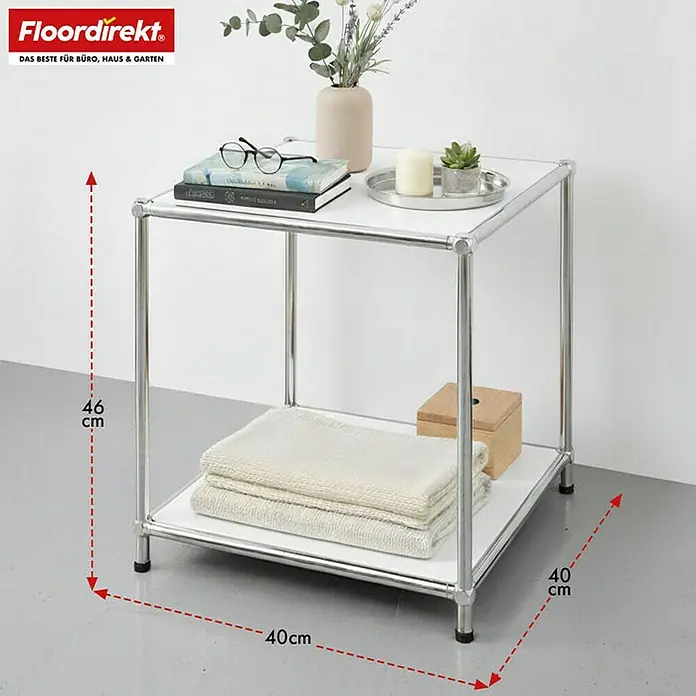 Floordirekt Metallregal Concept Epure MK-012 - 40 x 40 x 46 cm Weiß - H x B x T: 46 x 40 x 40 cm, Anzahl Böden: 2 Stk., Schrauben, Weiß - Produktfoto eines modernen Beistelltisches in Silber und Weiß mit den Maßen 40x40x46 cm, inklusive dekorativer Elemente wie Bücher und Pflanzen.