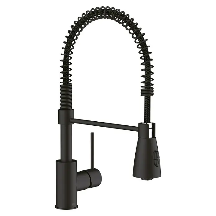 Lenz Spültischarmatur Kalani 2 - Schwarz, Matt, Höhe: 46 cm, Messing - Nahaufnahme einer modernen, spiralförmigen Küchenarmatur in Mattschwarz, die Design und Funktionalität vereint.