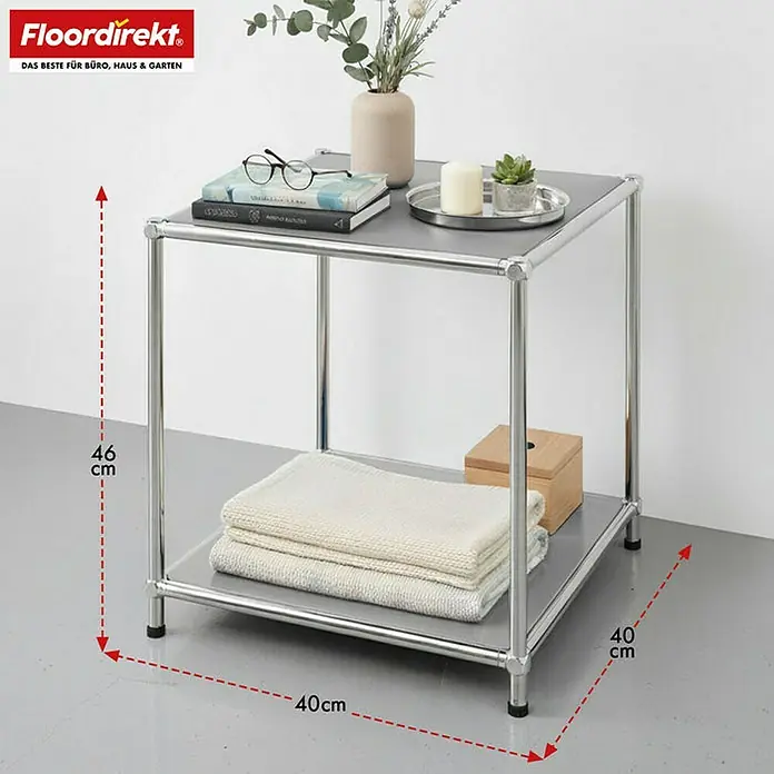 Floordirekt Metallregal Concept Epure MK-012 - 40 x 40 x 46 cm Grau - H x B x T: 46 x 40 x 40 cm, Anzahl Böden: 2 Stk., Schrauben, Grau - Produktbild eines quadratischen, silbernen Beistelltisches mit zwei Ebenen, dekoriert mit Büchern, Kerzen, Pflanzen und Handtüchern.