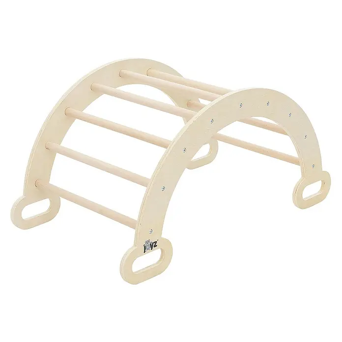 ECD Germany Klettergerüst Kletterbogen trainiert Gleichgewicht & Balance ab 2 Jahren - 89 x 52 x 45,5 cm, Holz, Braun - Produktansicht einer hellen Holzwippe mit Sprossen für Kinder, ideal zum Klettern und Spielen.