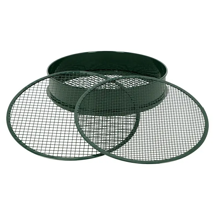 Metallsieb-Set - 3 -tlg. - Drei grüne Pflanzensiebe mit unterschiedlichen Maschenweiten, ideal für die Aussaat und das Pikieren im Garten.