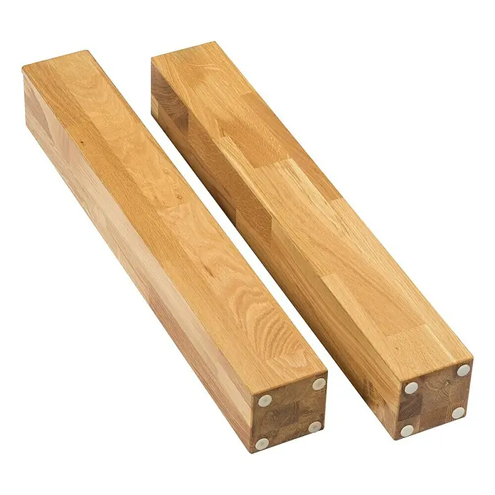 Exclusivholz Aspen Tischfüße - Eiche, 110 x 10 x 10 cm, 2 Stk. - Zwei hölzerne Messerblöcke aus hellem Holz mit kleinen, runden Füßen für den sicheren Stand auf der Arbeitsfläche.