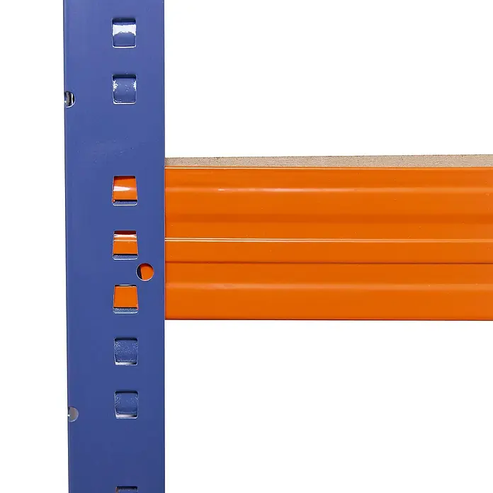 shelfplaza Schwerlastregal PRO - H x B x T: 180 x 60 x 30 cm, Traglast pro Boden: 200 kg, Stecken, blau-orange - Nahaufnahme eines robusten Lagerregals mit blauem Rahmen und orangefarbenen Regalböden, ideal für Lagerung.