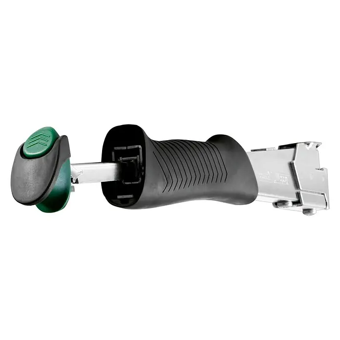 Rapid Hammertacker R311 - Klammertiefe: 6 mm - 12 mm, Geeignet für: Flachdrahtheftklammern Typ 140 (6 - 12 mm) - Nahaufnahme eines manuellen Tackers mit schwarzem Griff und grünem Knopf, isoliert auf Weiß.
