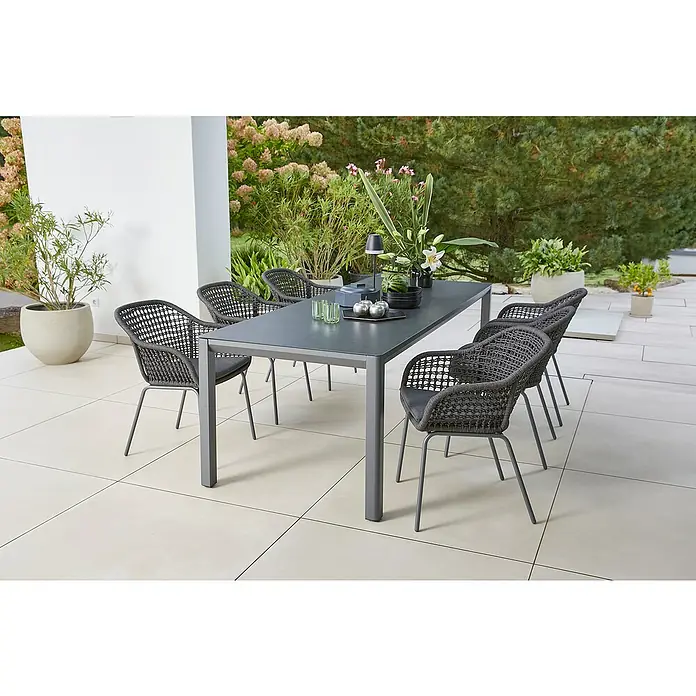 Sunfun Gartenmöbel-Set Maja/Sarah - 7 -tlg., Stahl, Aluminium, Kunststoff, Olefin, Night-Grey - Grauer Gartentisch mit sechs Rattanstühlen und Dekoration im Außenbereich. Das perfekte Möbelset für entspannte Stunden im Freien.