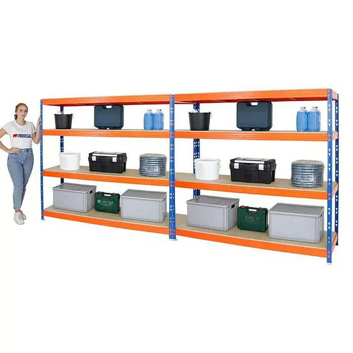 Proregal Schwerlastregal Mega Deal Profi RHINO - Traglast pro Boden: 500 kg, Anzahl Böden: 4 Stk., Stecken, Blau-Orange - Lagerregal mit vier Ebenen, beladen mit Boxen und Behältern in verschiedenen Größen und Farben. Ideal für Werkstatt oder Garage.