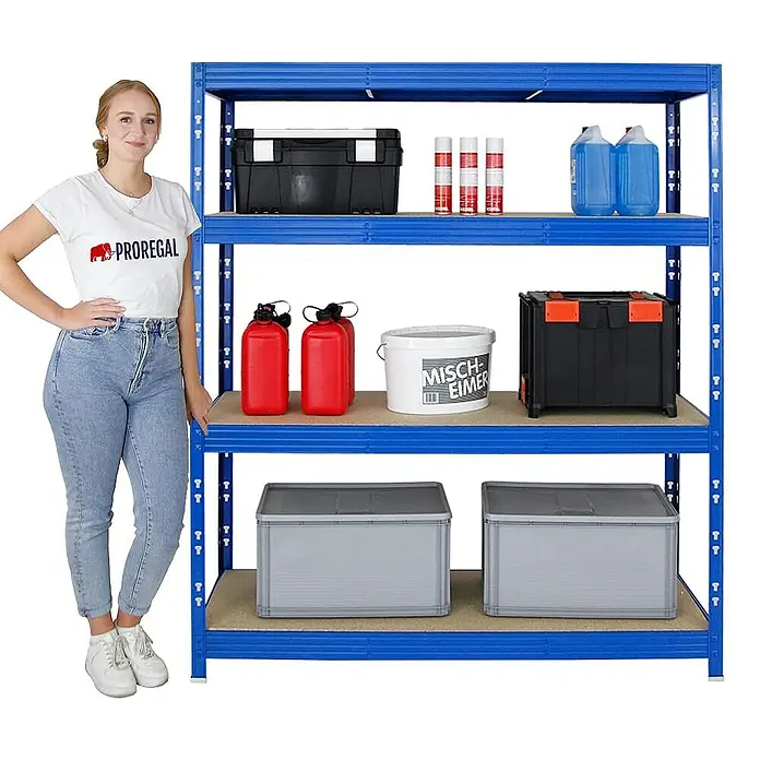 Proregal Schwerlastregal Profi RHINO - H x B x T: 180 x 160 x 60 cm, Traglast pro Boden: 500 kg, Anzahl Böden: 4 Stk., Stecken, Blau - Abbildung eines blauen Lagerregals mit drei Ebenen, auf denen verschiedene Gegenstände wie Werkzeugkästen und Behälter stehen.