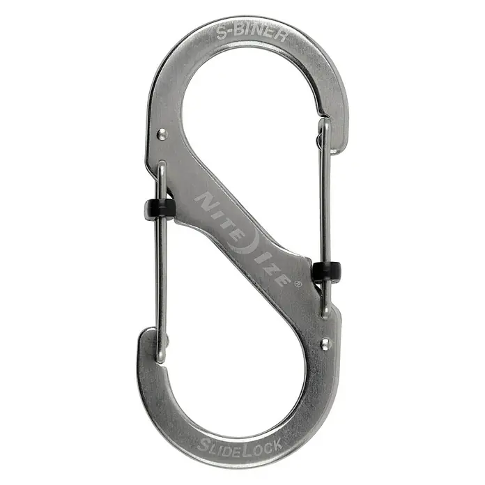 Nite Ize Doppelkarabiner Slide Lock - 89 x 38 mm, Edelstahl, Silber, Belastbarkeit: 33 kg - Silberner Nite Ize S-Biner SlideLock Karabinerhaken mit doppelten Federverschlüssen für sichere Befestigung von Gegenständen.