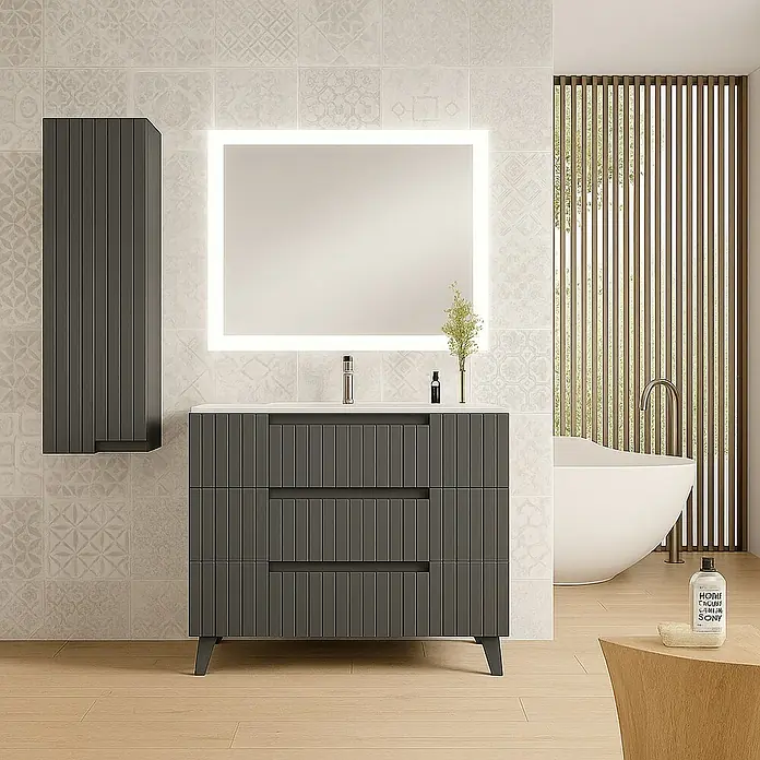 Mueble bajo de lavabo Claire - L x An x Al: 45 x 120 x 50 cm, Antracita, 1 seno, empotrado, salida central, Número de cajones: 3 ud. - Elegante interior de baño con un mueble de tocador color carbón con espejo iluminado y un armario alto a juego.