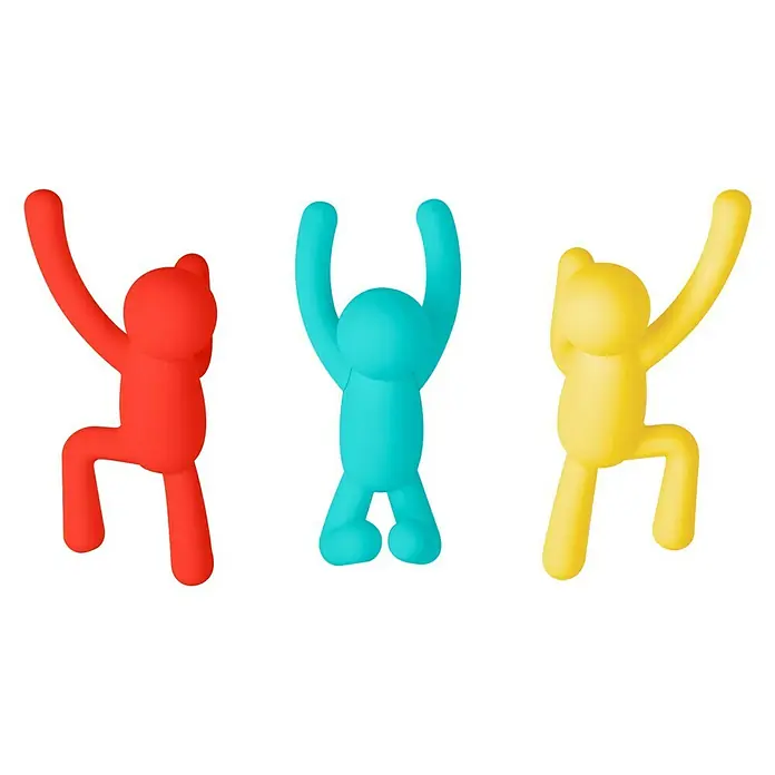 Kleiderhaken Buddy - 7,5 x 16,8 cm, Rot/Blau/Gelb, Traglast: 2,2 kg/Haken - Bunte, kletternde Figuren als Wanddeko. Die drei Figuren in Rot, Blau und Gelb sind eine lustige und moderne Dekoration für jeden Raum.