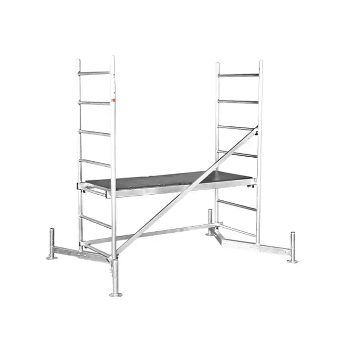 Krause ClimTec Andamio móvil - Altura de trabajo: 3 m - Un andamio plateado modular diseñado para trabajos de construcción o mantenimiento, que proporciona una plataforma estable.