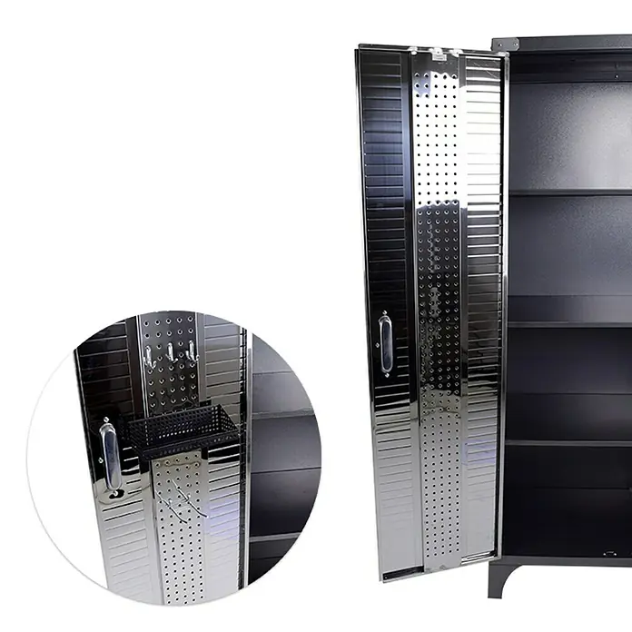 Wisent Werkstatt-Hochschrank - L x B x H: 46 x 91 x 183 cm, Silber/Schwarz - Diese Aufnahme zeigt einen Stahlwerkzeugschrank mit Regalen und einer Tür mit Werkzeugwand zur Aufbewahrung von Werkzeugen.