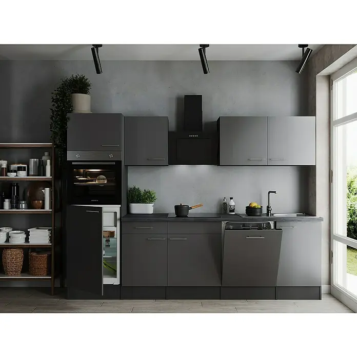 Respekta Olivia Küchenzeile - Breite: 280 cm, Farbe Arbeitsplatte: Granit Optik, Grau, Mit Elektrogeräten, Silberne Griffe - Helle Küche mit grauen Schränken, einer Spüle und einem Ofen. Das moderne Design wird durch die Beleuchtung betont.