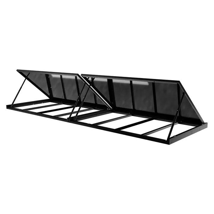 Hepa Solar Balkonkraftwerk Basic - 0% MwSt. (gem. § 12 Abs. 3 UStG) - 440 W, L x B x H: 184 x 120 x 10 cm, Back Contact-Technologie (HPBC) - Eine Nahaufnahme eines tragbaren Fußballtors mit schwarzem Rahmen und Netz, das sich auf einer schwarzen Oberfläche befindet.