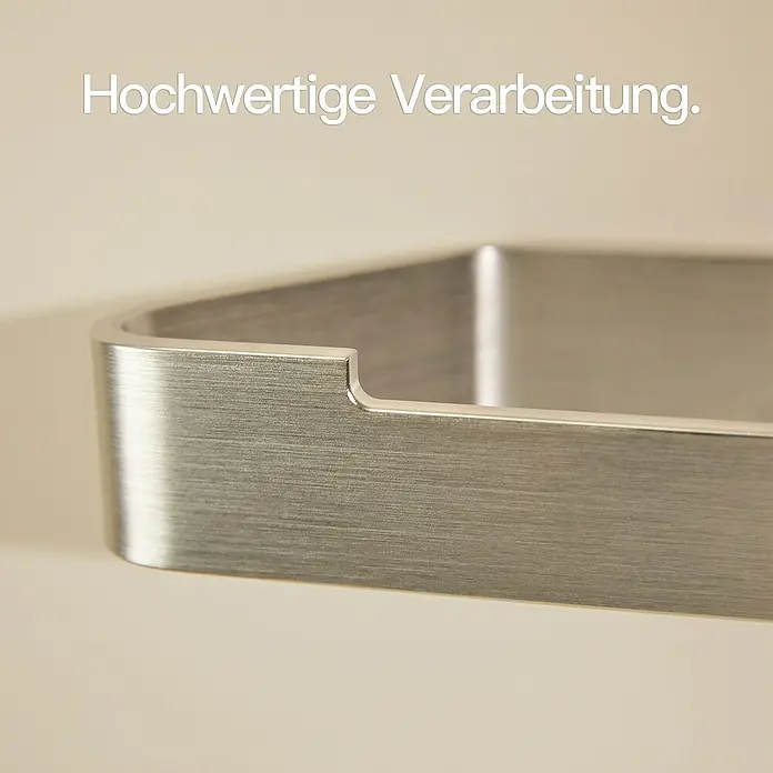 Designfabrik Hamburg Toilettenpapierhalter - Silber gebürstet, Matt - Nahaufnahme einer eleganten, rechteckigen Seifenablage aus gebürstetem Metall mit abgerundeten Kanten. Hochwertige Verarbeitung für stilvolle Badezimmer.