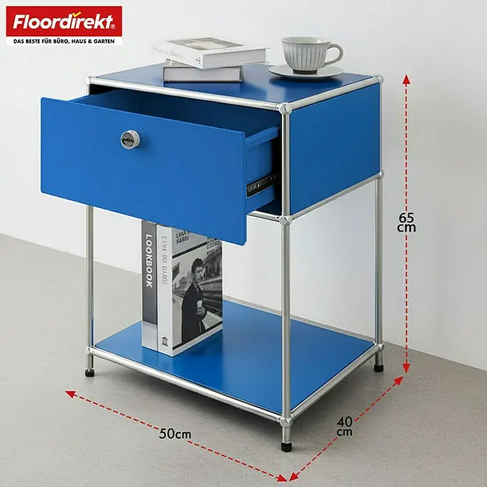 Floordirekt Metallregal Concept Epure MK-139 - 50 x 40 x 65 cm Blau - Anzahl Böden: 3 Stk., Schrauben, Blau - Ein blauer Nachttisch mit Schublade, Ablagefläche und silberfarbenem Gestell, versehen mit Maßangaben.