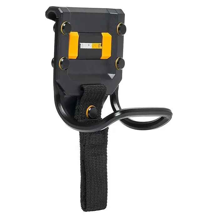 ToughBuilt Soporte para martillos - Acero/ABS - Primer plano de un portaherramientas ToughBuilt negro con detalles amarillos, ideal para sujetar a cinturones de herramientas.