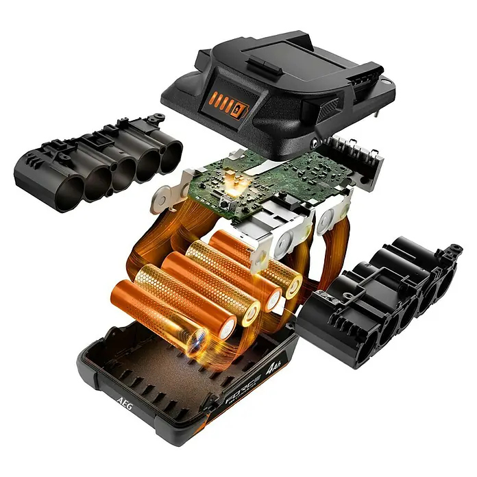 AEG Pro 18V Akku FORCE PROLITHIUM-ION™ - 4 Ah, Li-Ionen - Explosionsansicht eines AEG Force Akkus mit internen Komponenten wie Batterien, Leiterplatte und Gehäuse.