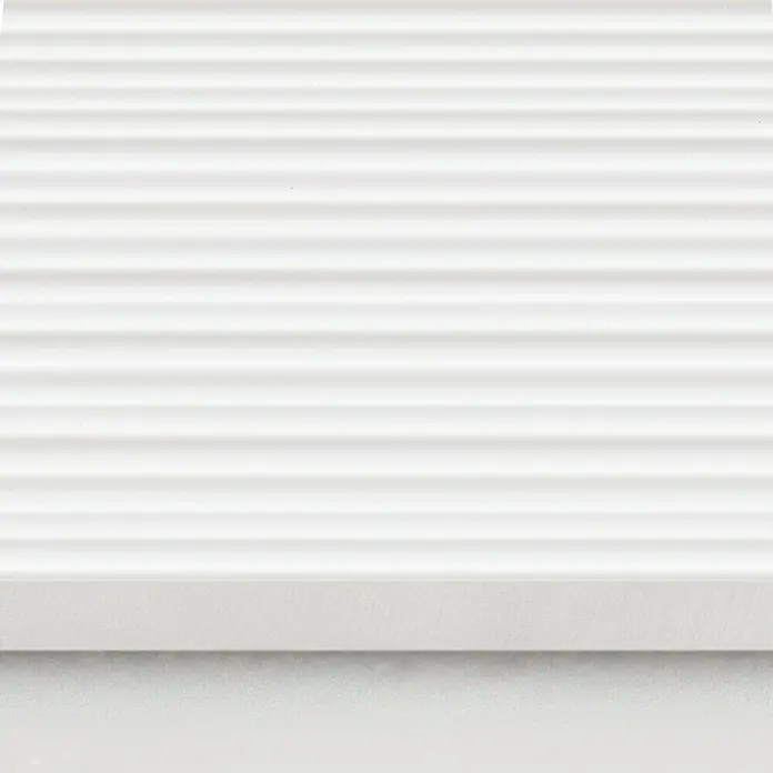 DryTile Wandfliese Palazzo Strukturiert Rille - 30 x 60 cm, Weiß, Matt - Weiße gerillte Oberfläche, ideal für Hintergründe oder Produktpräsentationen. Die Textur verleiht Tiefe und Struktur.