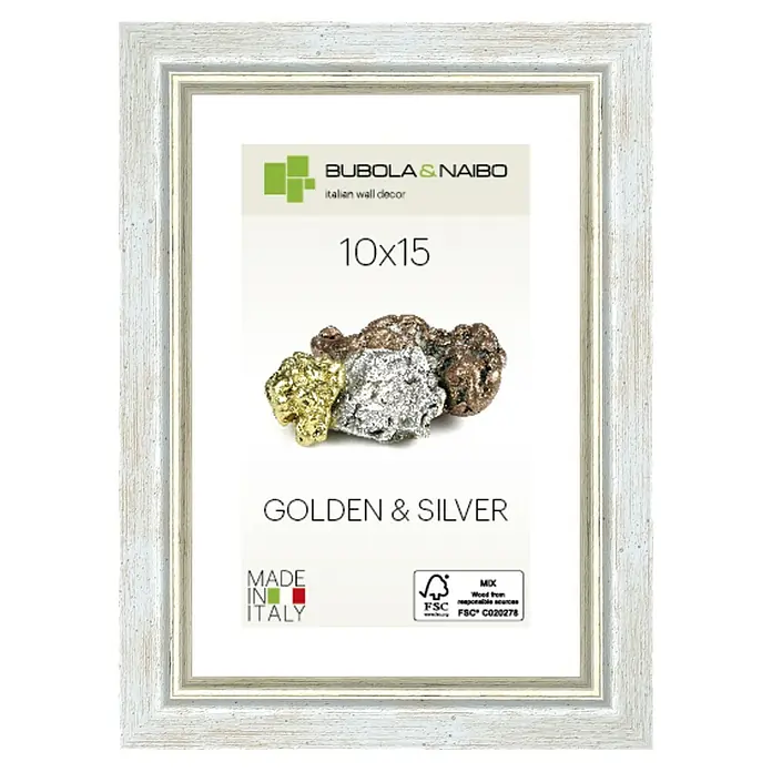 Bubola & Naibo Holzrahmen Marisa 6280 - 10 x 15 cm, Silber - Ein Bilderrahmen von Bubola e Naibo mit der Aufschrift "Golden & Silver", ideal für eine 10x15-Fotografie, umrahmt von einem eleganten weißen Holzrahmen.