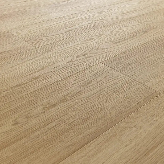Vinylboden SPC XL - Eiche Arvada, Landhausdiele, 1.511 x 229 x 6,3 mm - Nahaufnahme des hellbraunen Laminatbodens mit natürlicher Holzstruktur. Ideal für modernes Wohnen.