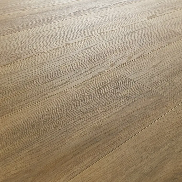 Vinylboden SPC XL - Eiche Sierra, Landhausdiele, 1.511 x 229 x 6,3 mm - Nahaufnahme eines hellen Holzlaminatbodens, der ein natürliches und warmes Ambiente ausstrahlt. Ideal für moderne Innenräume.