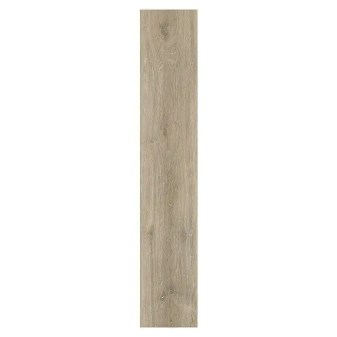Parador Vinylboden Classic 2030 - Eiche Royal weiß gekälkt Gebürstete Struktur, Landhausdiele, 1.207 x 216 x 9,6 mm - Detailaufnahme einer hellbraunen Holzplanke mit markanter Maserung und Astlöchern. Ideal für rustikale Innenraumgestaltungen.