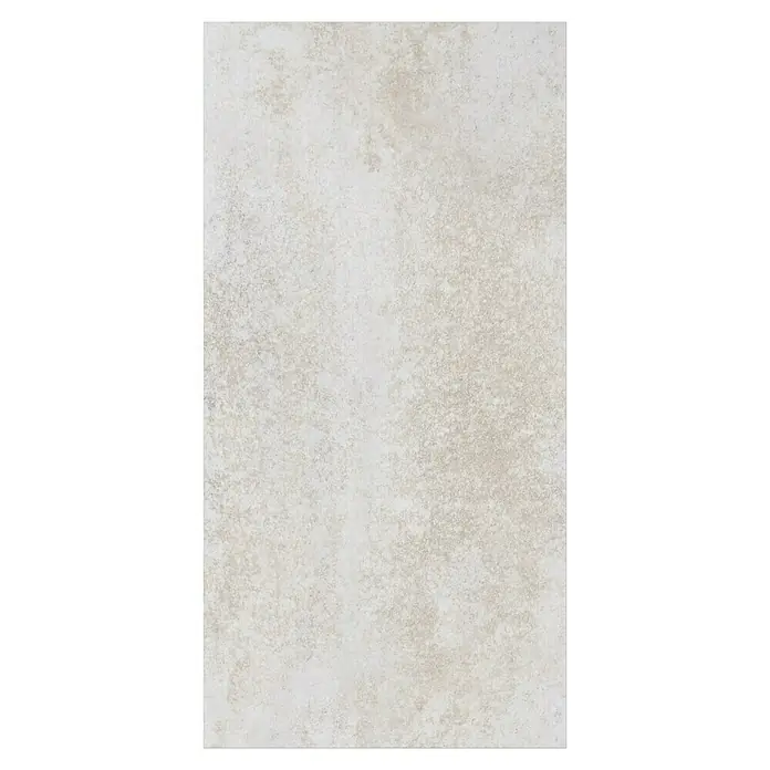Parador Vinylboden Basic 5.3 - Dolomit weiß, Fliese, 914 x 457 x 5,3 mm - Nahaufnahme einer beigen Keramikfliese mit gesprenkelter Textur, ideal für moderne Innenräume und langlebige Bodenbeläge.