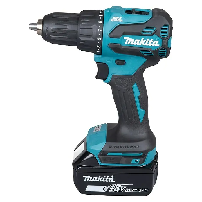 Makita Taladro atornillador percutor de batería DHP490 - 18 V, 2 baterías, 3 Ah, 65 Nm - Taladro atornillador inalámbrico Makita con batería de iones de litio de 18 V, con control de velocidad variable y motor sin escobillas.