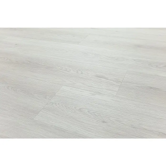 Vinylboden SPC Silent - Takeda Eiche, Landhausdiele, 1.220 x 229 x 5,3 mm - Helles Laminatbodenmuster mit Holzstruktur. Das Laminat verleiht dem Raum eine saubere und moderne Ästhetik.