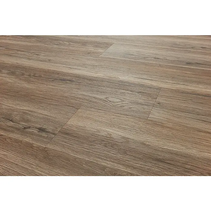 Vinylboden SPC Silent - Kinesawa Eiche, Landhausdiele, 1.220 x 229 x 5,3 mm - Detailaufnahme eines Laminatbodens in Holzoptik, der eine warme und natürliche Atmosphäre vermittelt. Die Textur und Farbe sind gut sichtbar.