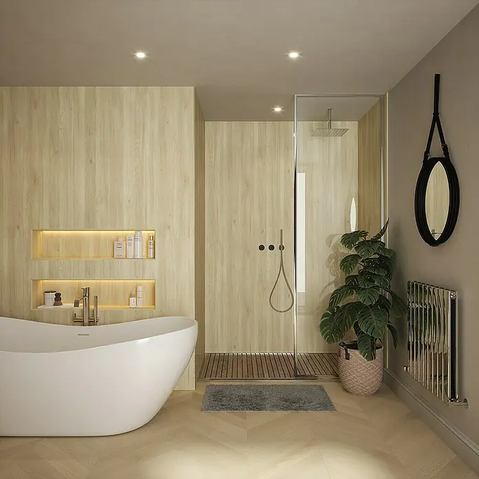 Wetwall Wandpaneel Elite - 16 x 242 cm, Native Oak, Abgerundete Kante - Elegantes Badezimmer mit freistehender Badewanne, begehbarer Dusche und stilvollem Spiegel. Das helle Holzdesign sorgt für eine warme Atmosphäre.
