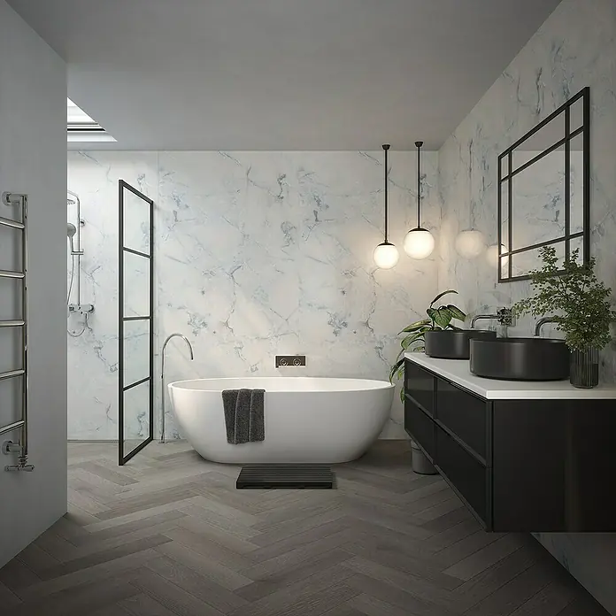 Wetwall Wandpaneel Elite - 16 x 242 cm, Onyx Oro, Abgerundete Kante - Elegantes Badezimmer mit freistehender Badewanne, moderner Waschtischkombination in Schwarz und Marmorwand für ein luxuriöses Ambiente.