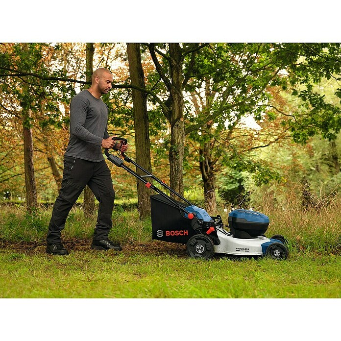 Bosch Professional AMPShare 18V Akku-Rasenmäher GRA18V2-46 SP (Ohne Akku, Schnittbreite: 46 cm) | BAUHAUS