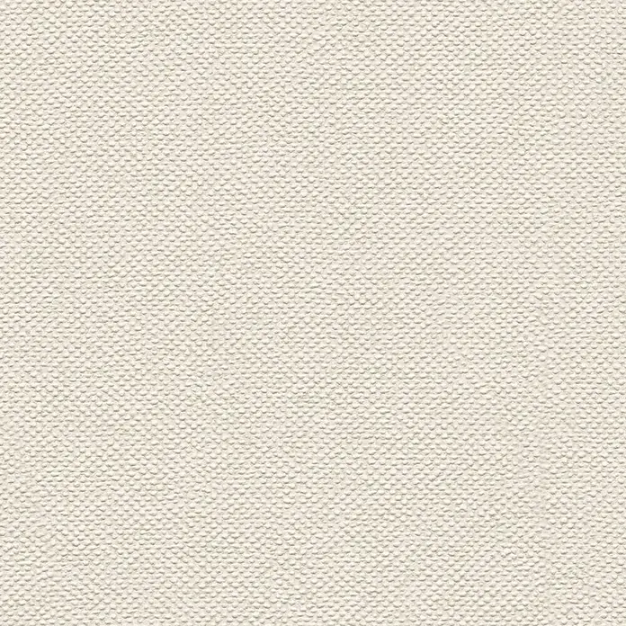 A.S. Création Hygge 3 Vliestapete - Hellcreme, Uni, 10,05 x 0,53 m - Nahaufnahme eines hellen, strukturierten Stoffes, der eine gleichmäßige, körnige Oberfläche mit subtilen Schattierungen aufweist.