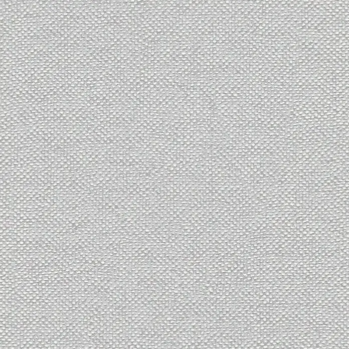 A.S. Création Hygge 3 Vliestapete - Hellgrau II, Uni, 10,05 x 0,53 m - Nahaufnahme eines strukturierten, hellgrauen Stoffes, der eine feine, gewebte Oberfläche zeigt. Ideal für Hintergründe und Textildesign.