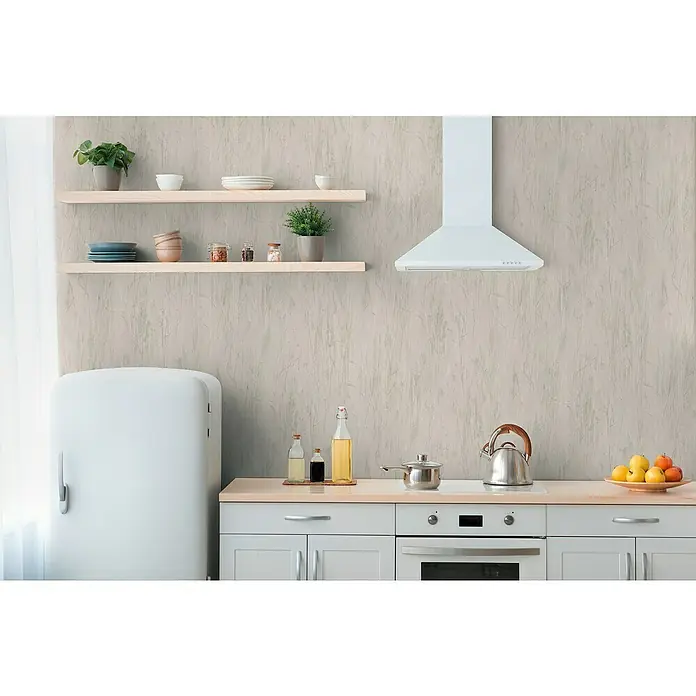 A.S. Création Hygge 3 Vliestapete Floral - Grau, Floral, 10,05 x 0,53 m - Helle Küche mit Retro-Kühlschrank, Regalen mit Geschirr und Pflanzen, Herd mit Kochutensilien und einer Dunstabzugshaube.