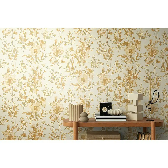 A.S. Création Cosmoliving by Cosmopolitan Vliestapete Blüten - Gold-Weiß-Beige, Floral, 10,05 x 0,53 m - Dekorative Tapete mit floralem Muster in Goldtönen, die eine warme und einladende Atmosphäre schafft. Ideal für Wohnräume oder Schlafzimmer.