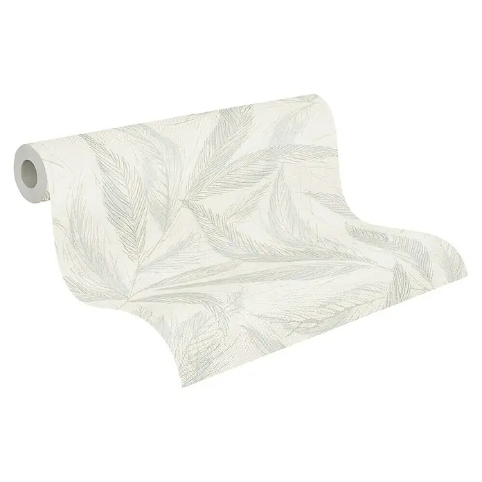 A.S. Création Hygge 3 Vliestapete Blätter - Weiß-Creme-Grau, Floral, 10,05 x 0,53 m - Nahaufnahme einer Tapetenrolle mit einem zarten Federdesign in Weiß und Grau, das eine elegante und beruhigende Atmosphäre schafft.
