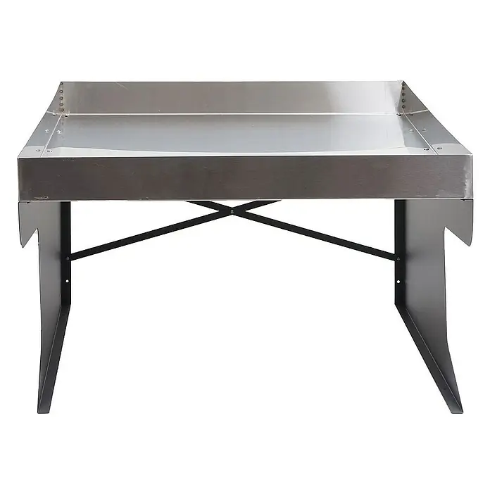 Proregal Mähroboter-Garage XL Mähroboter-Garage mit Pflanzkasten - L x B x H: 100 x 70 x 47 cm, Edelstahl-Anthrazit - Ein rechteckiger, rostfreier Tisch mit einem X-förmigen Verstrebungssystem, ideal für den Einsatz in der Gastronomie.