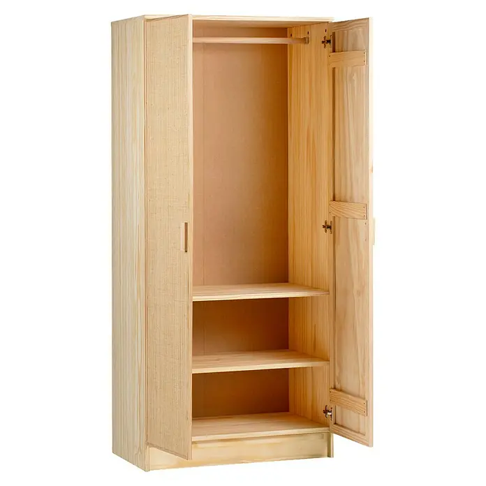 Astigarraga Aura Conjunto de muebles - 5 pzs., Madera maciza y rafia, Natural - Un armario abierto de madera clara con estantes y una barra para colgar, que ofrece almacenamiento y organización.