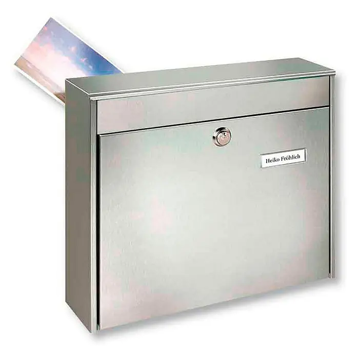 Proregal Zaunbriefkasten stilvoll aus Edelstahl - L x B x H: 10 x 36,2 x 32,2 cm, Silber, Metall - Briefkasten aus Edelstahl mit dem Namen "Heiko Fröhlich" und einem Brief, der leicht herausragt. Praktisch und stilvoll für jeden Eingangsbereich.