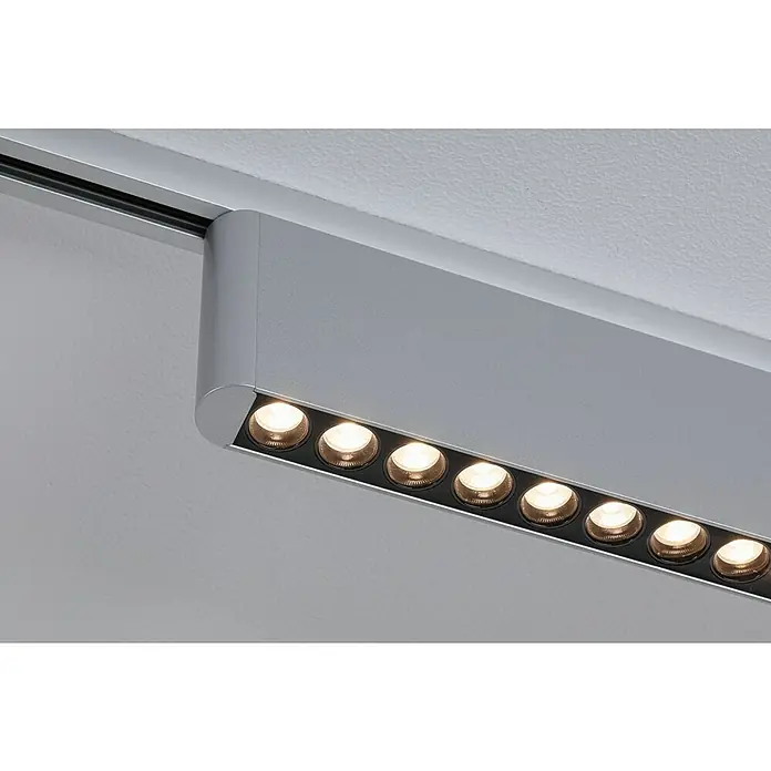 Paulmann URail LED-Lichtleiste Zelos - L x B x H: 2,3 x 37,2 x 7,4 cm, Lichtfarbe: Warmweiß, Chrom matt - Deckenleuchte mit mehreren LED-Spots in einem silbernen Gehäuse, die eine helle und moderne Beleuchtungslösung bietet.