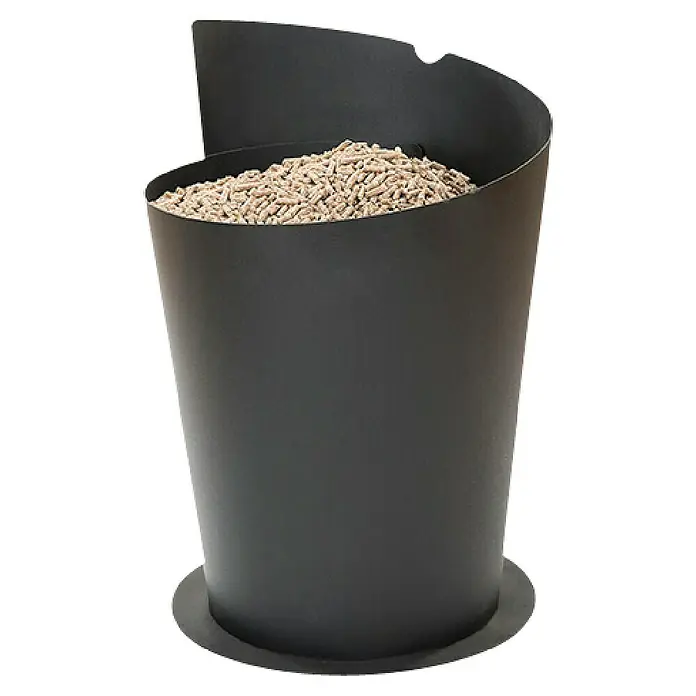Pelletbehälter Bobby - 38 x 38 x 55 cm, Stahl, Schwarz - Eine moderne, schwarze Pelletbox gefüllt mit Holzpellets. Ideal für die Lagerung von Brennstoffen mit praktischem Design.